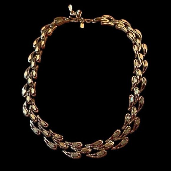 Vintage Monet Necklace Gold Tone Wheat Choker Statement 16” - Picture 1 of 2